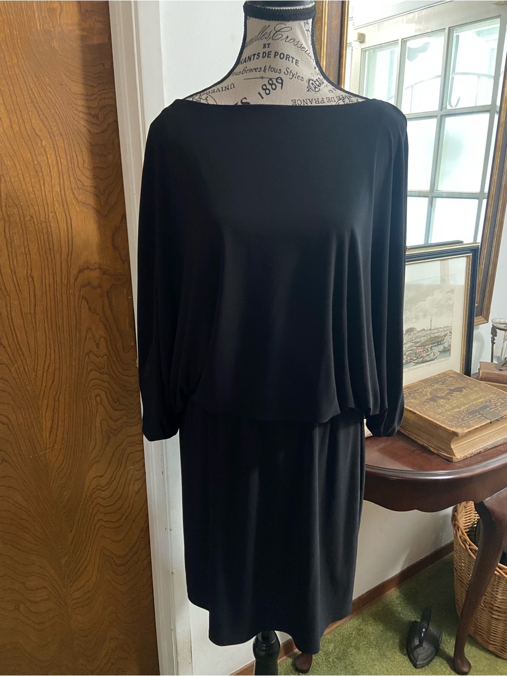 Jessica Simpson Black Long Sleeve Boatneck Dress